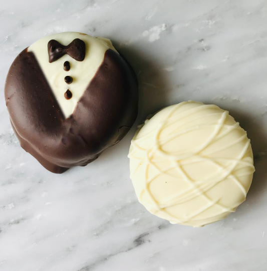 Bride & Groom Oreo